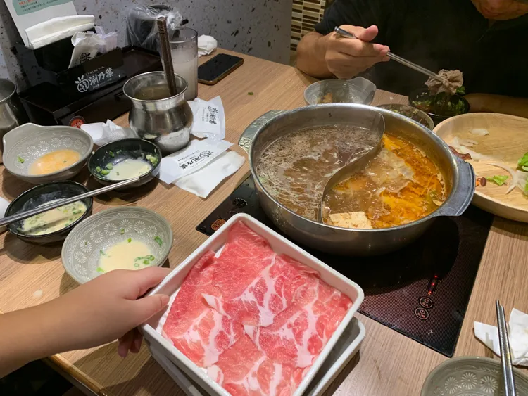 冬天太常吃鍋對身體造成負擔。門諾醫院提供