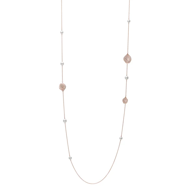 Les Pétales Place Vendôme Rosés系列珍珠長項鍊，44萬8000元。品牌提供