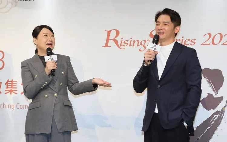 洪慧芳（左）曾熬夜追完温昇豪的戲。莊宗達攝