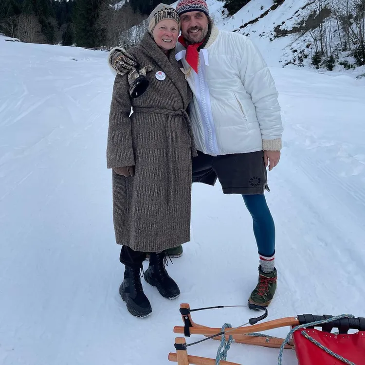  Vivienne Westwood（左）與Andreas Kronthaler感情很好。翻攝Andreas Kronthaler IG