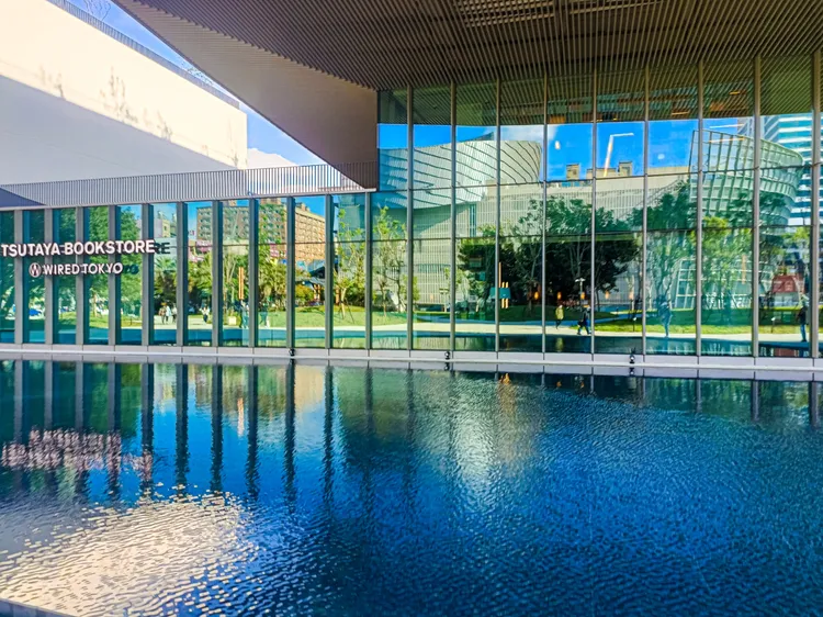 試營運中的桃園市立圖書館總館。林子堯提供