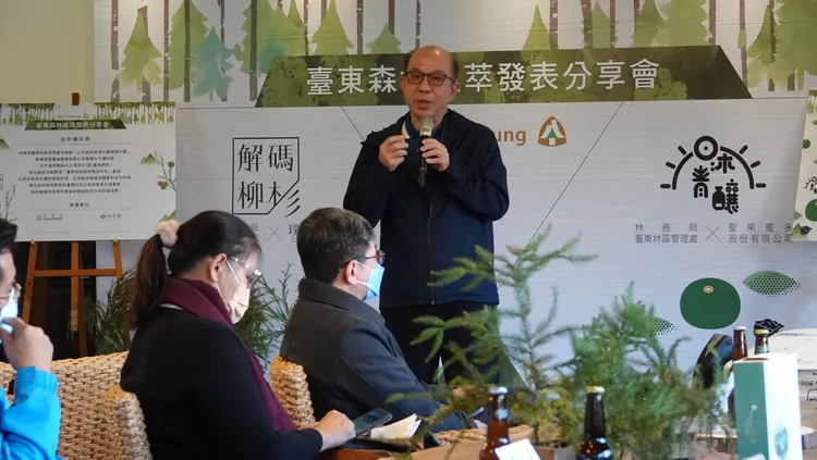 台東林管處長吳昌祐大力推動國產材應用。古和純攝