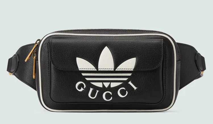 adidas x Gucci聯名系列黑色腰包，6萬5900元。品牌提供