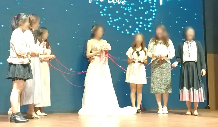 徐乃義認為，結婚是人生大事，無論男女都需謹慎。長輩逼婚不但不能如願，還會造成像是「恐婚症」的反效果。美滿服務中心提供