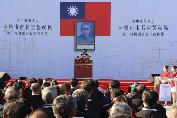 盧秀燕宣布第二任的十大施政方針。張喆喜攝