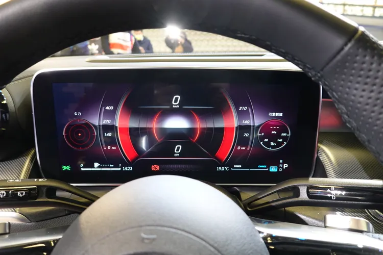 新車配置進階智慧駕駛輔助系統。吳凌祺攝