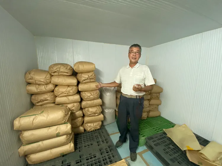 為了產好米，林凡閔添購不少設備，還因為儲米發生過蟲害，於是設置專用冷藏室。業者提供