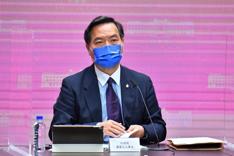 羅秉成回應外界質疑，強調未包庇第一金前董事長廖燦昌。資料照片