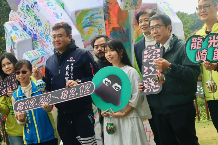 黃偉哲今天在龍崎宣傳「空山祭」。市府提供