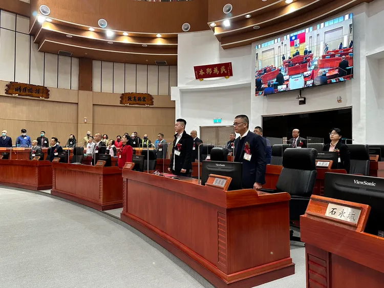 金門縣議會今天（12/25）舉行第8屆縣議員舉行就職典禮與正、副議長選舉。蔡宇凌攝