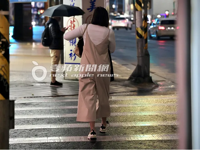 X女出面控遭廖科溢劈腿。林林攝