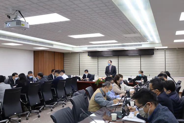 察長林邦樑在今天邀集相關單位召開查察不法會議。台北地檢署提供