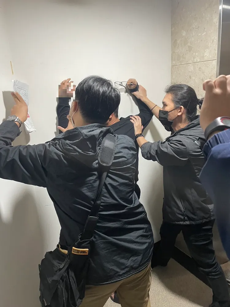 制伏彭嫌。新竹查緝隊提供