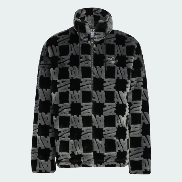 格紋環保皮草中性外套，5690元。品牌提供