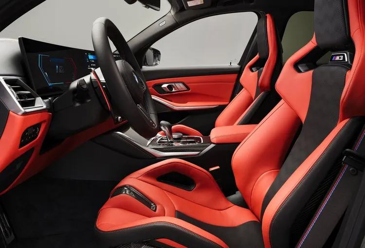 總代理將提供Racing Package可選。原廠提供