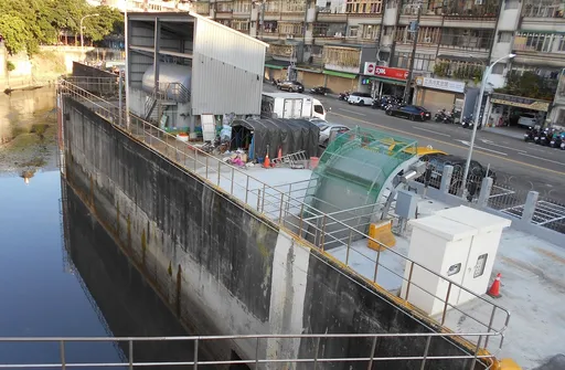 改善30年嫌惡河川 新北瓦磘溝增設抽水機除臭又防汛