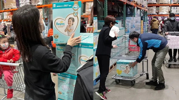爸媽們在貨架前一箱箱地搬上購物車，直呼「真的要多囤一點才划算」。