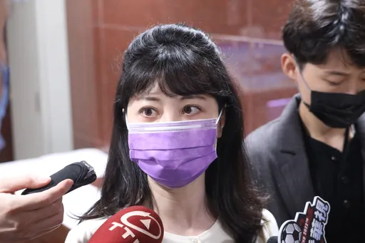 陳明通指導論文爆「9胞胎」　高嘉瑜不護師：很快就會下台