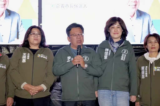 李俊俋慘輸2.7萬票！深深鞠躬承認敗選　自我檢討再繼續打拼