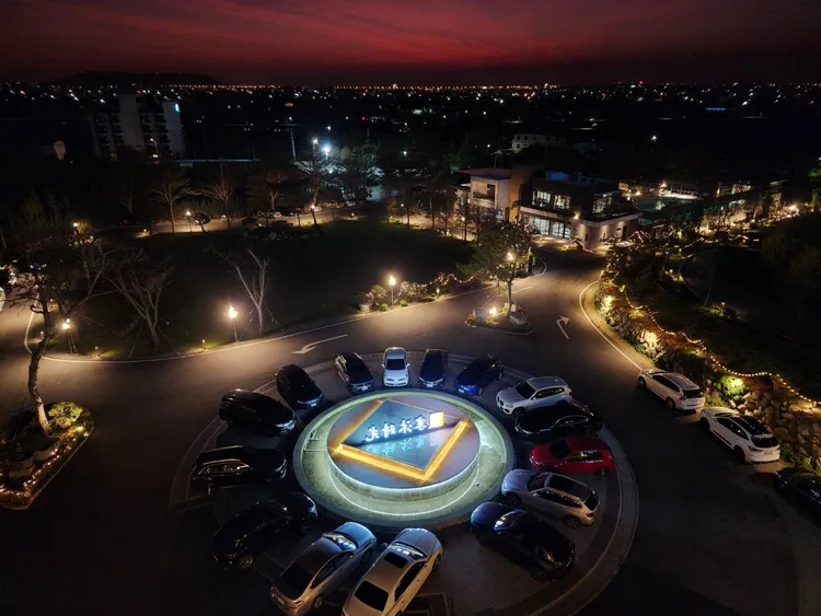 苗栗享沐莊園度假酒店31日將在門前舉行跨年音樂會與燃放跨年煙火迎接2023！台中享沐莊園度假酒店提供