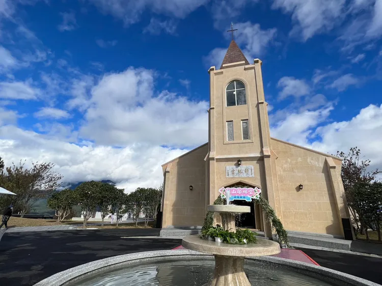梨山耶穌堂復建完成，今重新開始啟用，民眾提供