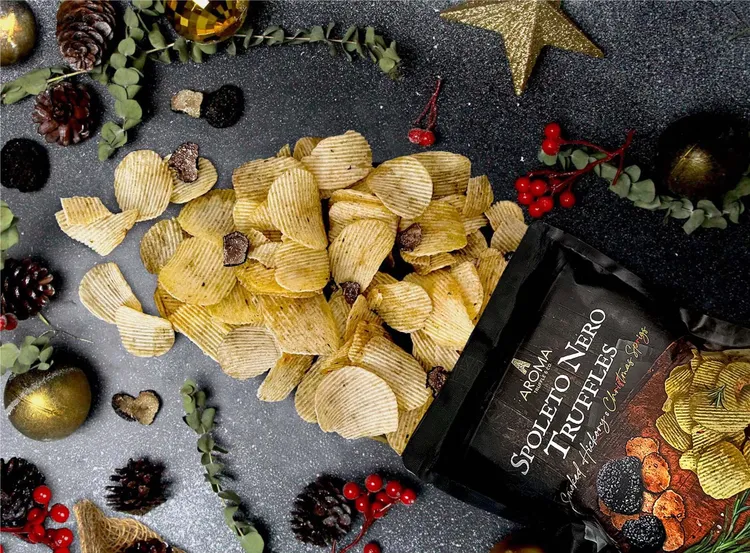 Aroma Truffle黑松露煙燻洋芋片全新口味上市。業者提供