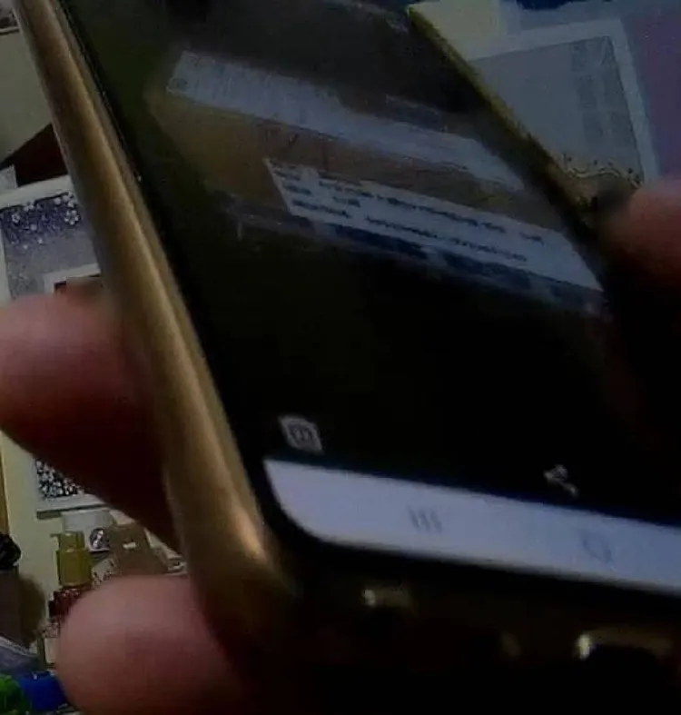 詐騙集團寄給婦人的包裹照片是隨便P圖加上地址。翻攝畫面