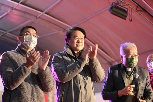 卸任前聖誕夜林右昌最後公開行程　會同謝國樑為基隆祈福