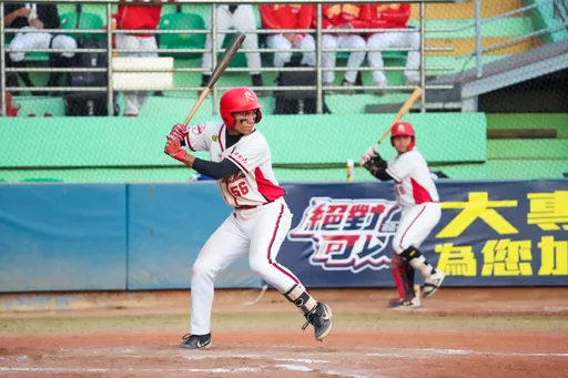 大專棒球聯賽｜阿甘領軍南華老八傳奇　複賽首戰爆冷扳倒龍頭台體