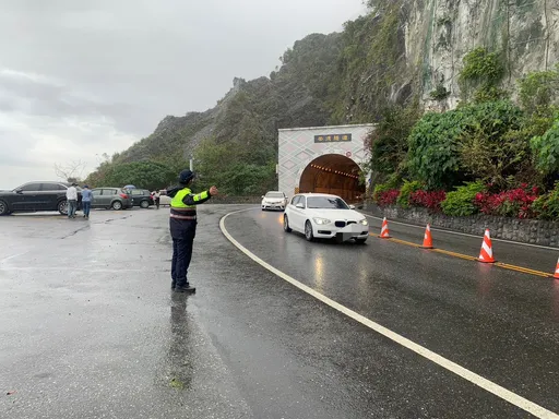 元旦連假湧車潮 蘇花、太魯閣、中橫交管措施報你知