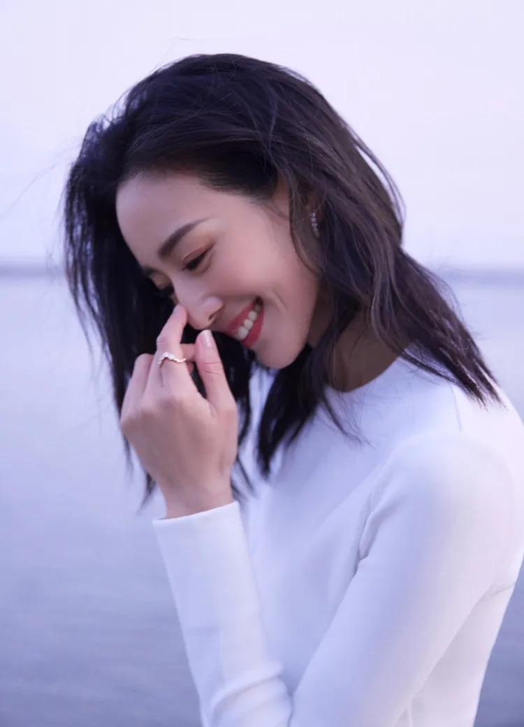 藥華藥被稱做「張鈞甯概念股」。三石創設提供