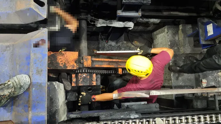 約花40分鐘將人救出。讀者提供