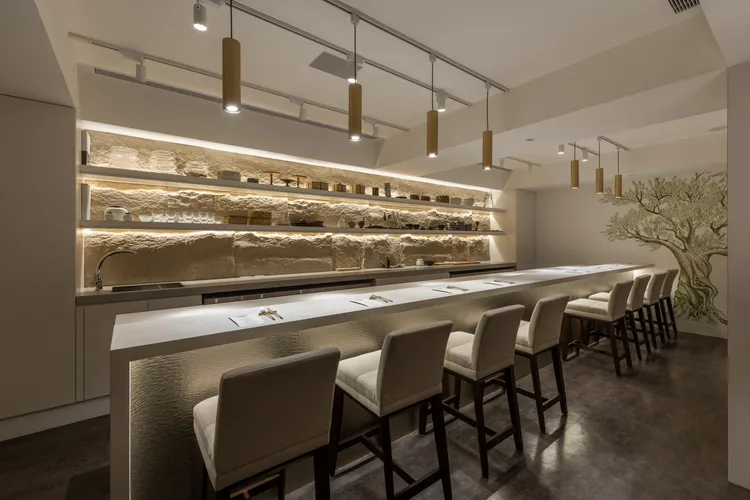 akeruE採全面預約制，12/25開放訂位至1月份。業者提供