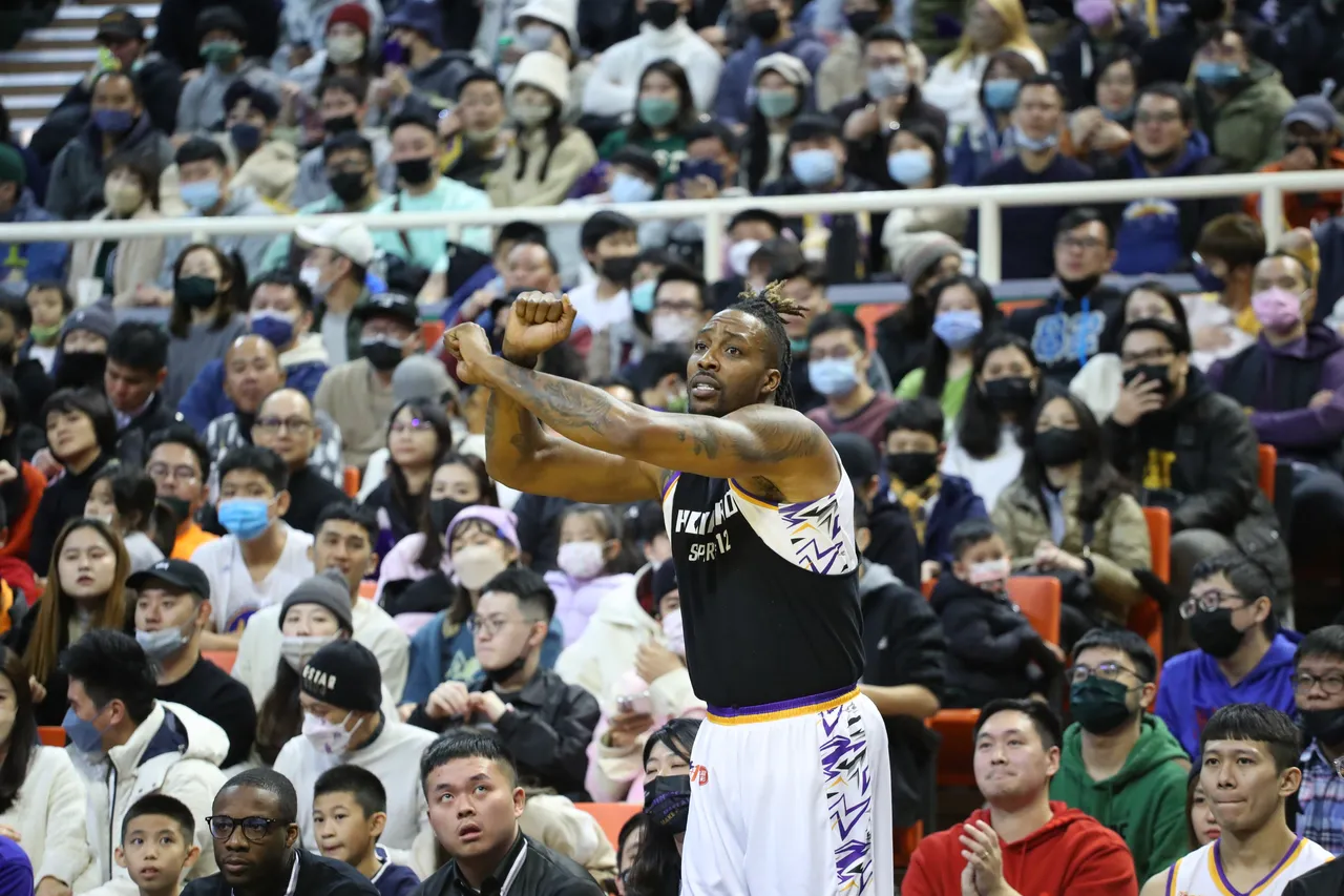 霍华德。郑孟晃摄