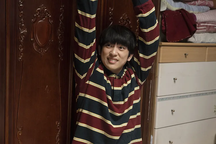 朴珍榮分飾有發展遲緩的弟弟「月祐」。采昌國際提供