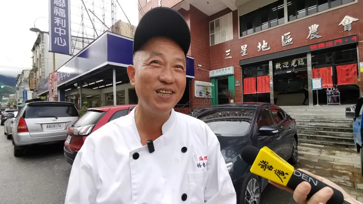 甫獲得十大神農殊榮的宜蘭蔥農林東海，一談起農業經營，臉上總是帶著笑意，直說「農業真的很好玩」。林泊志攝