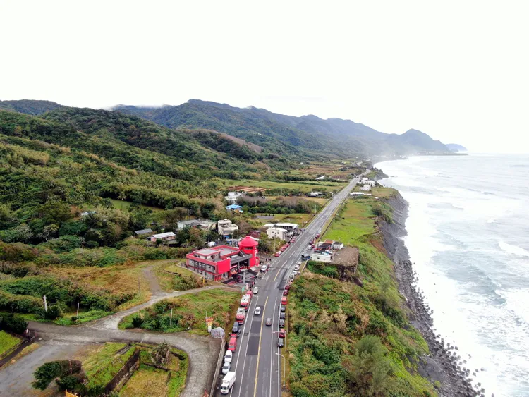 豐濱消防分隊設有觀海平台，可眺望東海岸。花蓮縣消防局提供