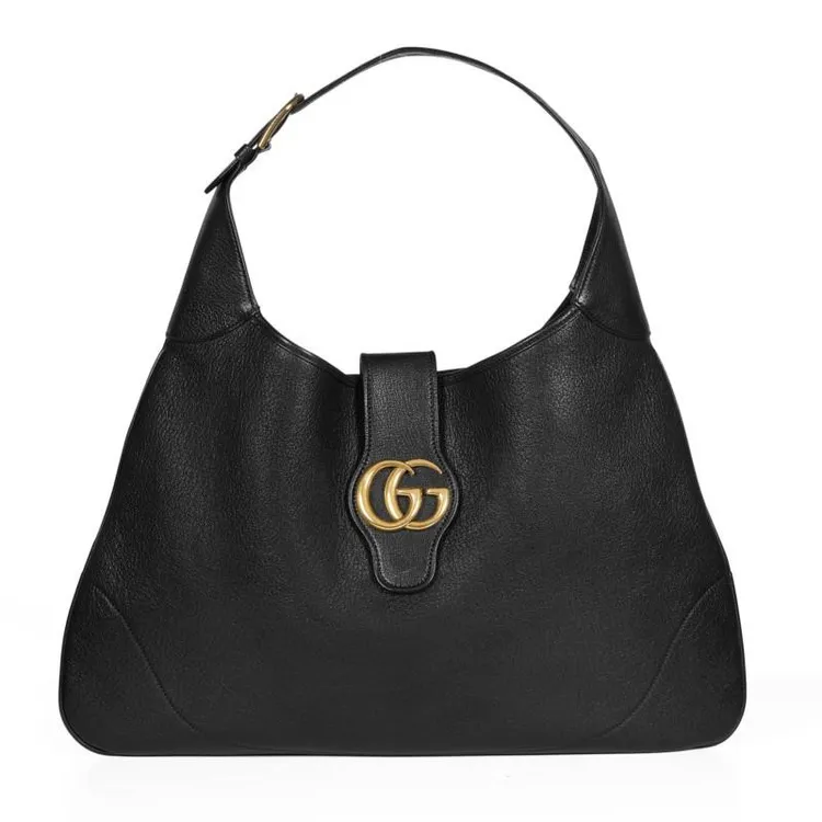 Gucci Aphrodie大型黑色肩背提包，7萬9000元。品牌提供