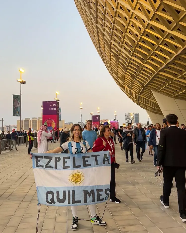 其中一名女球迷是Noe。翻攝自IG/noe.dreams1