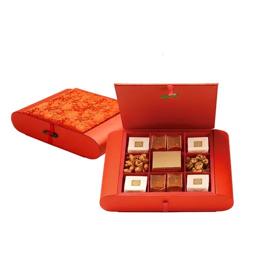 貴氣伴手禮︱燈籠錦盒碧玉插釦設計 嚐蜂蜜燕窩黃金糖台法獨家點心