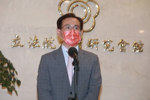 高虹安涉貪60萬元交保 鄭運鵬:扣押證物有點晚「但進度剛剛好」