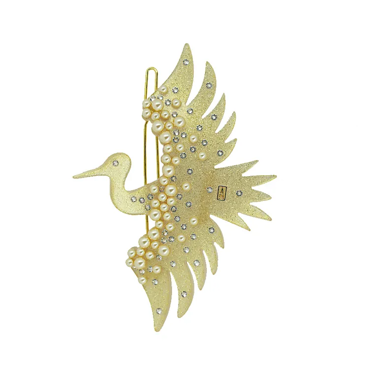 燦爛鳳凰豆扣夾，1萬8500元。品牌提供