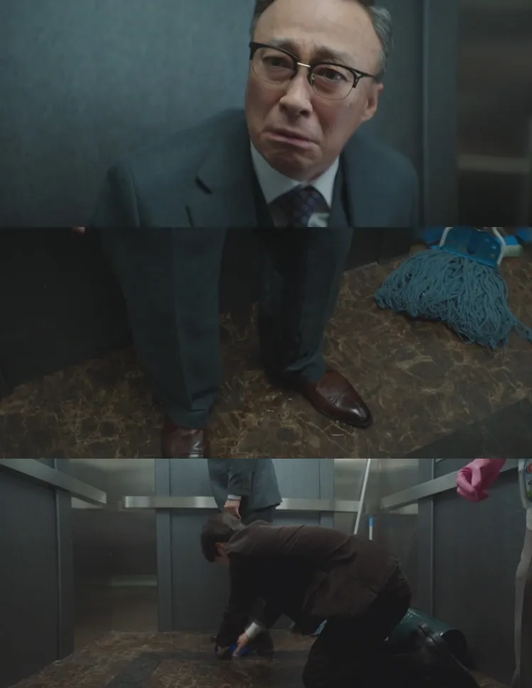 劇中罹患譫妄症的李星民（上圖）尿失禁，1秒變臉演技令人讚嘆，宋仲基跪地擦拭尿水。翻攝friDay影音