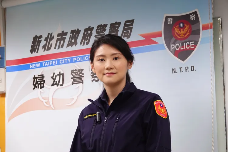 正妹女警高鈺涵任職新北市婦幼隊警員。施昂強攝
