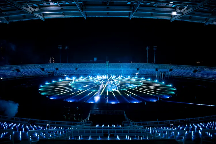 五月天人數最多的一次諾亞方舟航行。相信提供