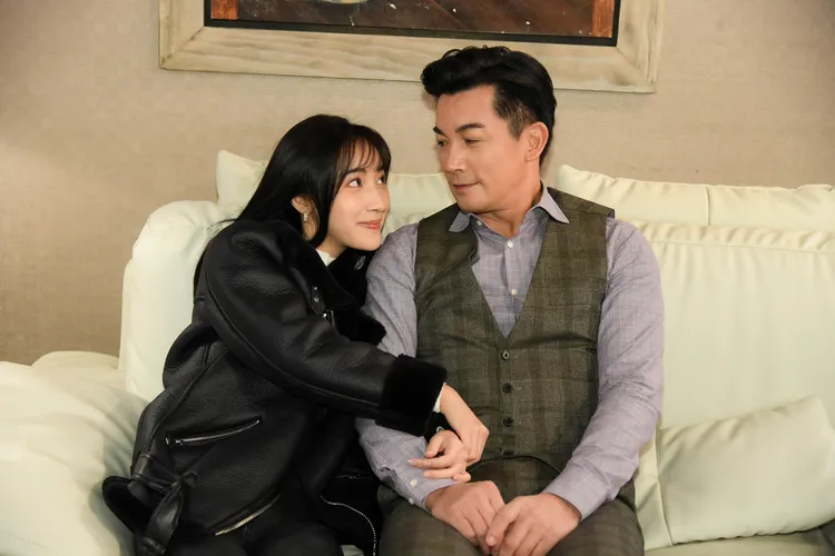 夏宇禾形容伊正很有魅力。三立提供