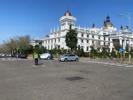 嘉义夯景点元旦假期防塞车  民雄分局实施交通疏导
