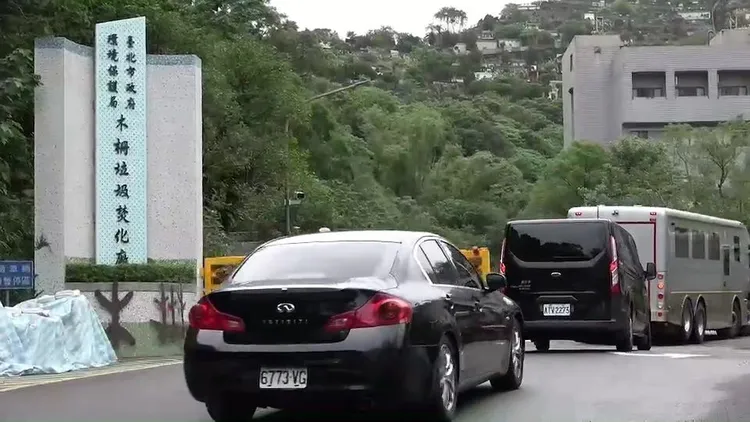 毒品送往木柵焚化爐。調查局提供