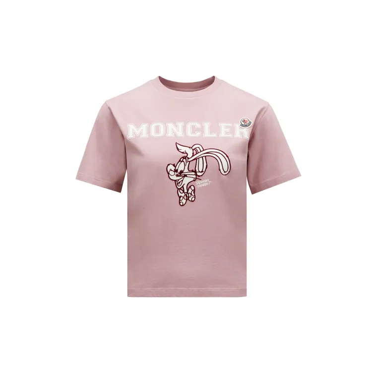 羅傑兔子圖案T恤，約1萬元。品牌提供