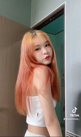 妹子淺淺一笑、噘嘴讓人戀愛了。beyourpim3 授權刊登